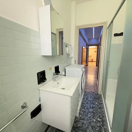 10 Minutes From The Centre, Comfort And Culture