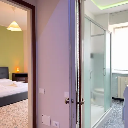 10 Minutes From The Centre, Comfort And Culture アパート