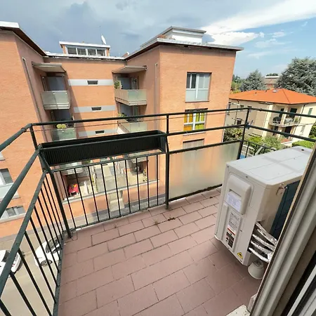 10 Minutes From The Centre, Comfort And Culture