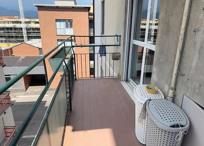 Daire 10 Minutes From The Centre, Comfort And Culture