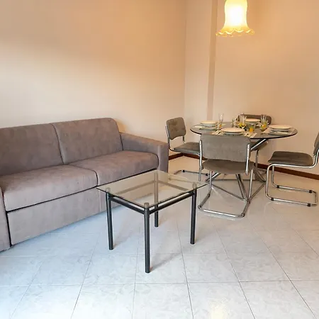 10 Minutes From The Centre, Comfort And Culture Lägenhet *