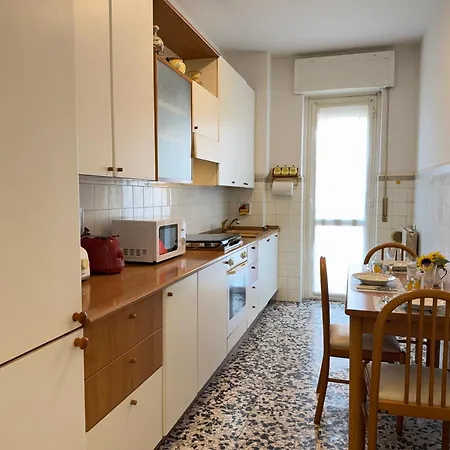 Apartman 10 Minutes From The Centre, Comfort And Culture *