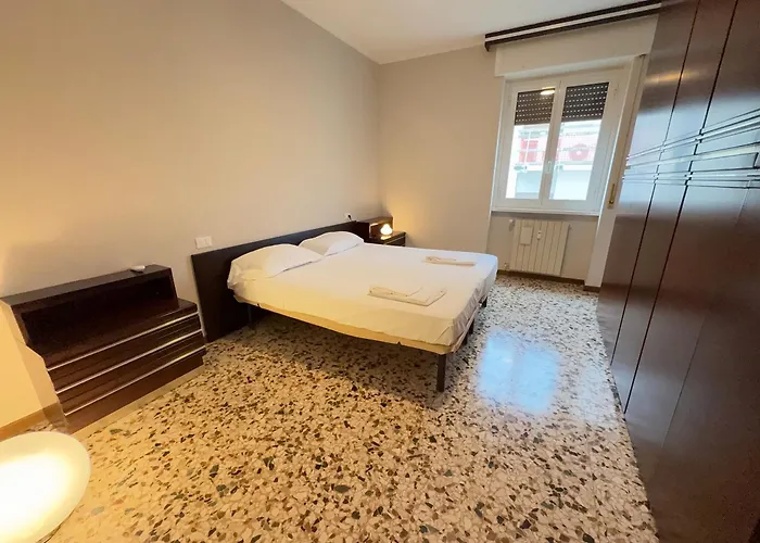 Lägenhet 10 Minutes From The Centre, Comfort And Culture Bergamo